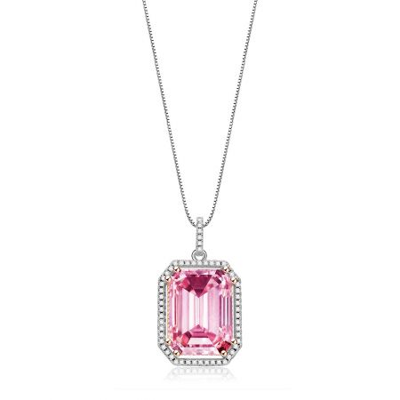 Collar de piedra preciosa rectangular rosa "¿Serás Mío?" - Vista frontal del collar con colgante de piedra preciosa rectangular rosa "¿Serás Mío?", que muestra el baño bicolor y las piedras de zirconia cúbica circundantes.