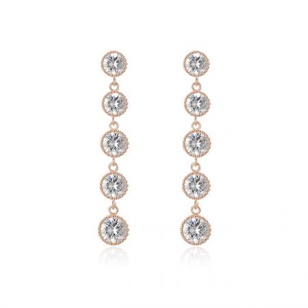 Elegantes pendientes de novia largos con strass - Un par de elegantes pendientes de novia largos con strass (JRE-068) en oro rosa, con una disposición vertical de cinco cristales claros y brillantes, perfectos para joyería de boda.