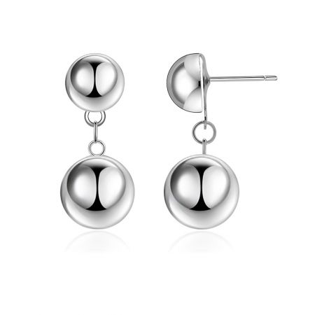 Vue latérale des boucles d'oreilles en sphère de rhodium brillant, mettant en avant leur design minimaliste et leur surface polie.
