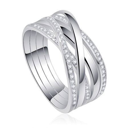 Detaillierte Seitenansicht des Crossover X Bliss Rings, die die Rhodium-Beschichtung und funkelnde Zirkonia hervorhebt.