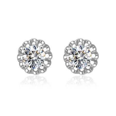 6mm Brilliant Cut CZ Stone Stud Earring - A pair of 6mm Brilliant Cut CZ Stone Stud Earrings featuring clear gemstones in silver floral metal settings.