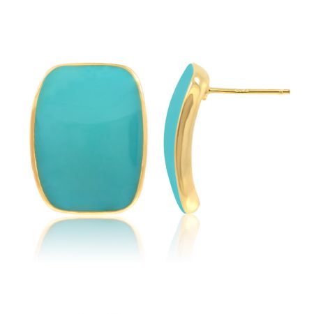 Schuine opname van de geëmailleerde kubusvormige vierkante turquoise studs, waarin hun minimalistische ontwerp en het levendige kleurcontrast tussen turkoois en goud goed te zien zijn.