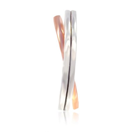 Vista dettagliata del design in metallo intrecciato con una combinazione di colori argento e oro rosa.