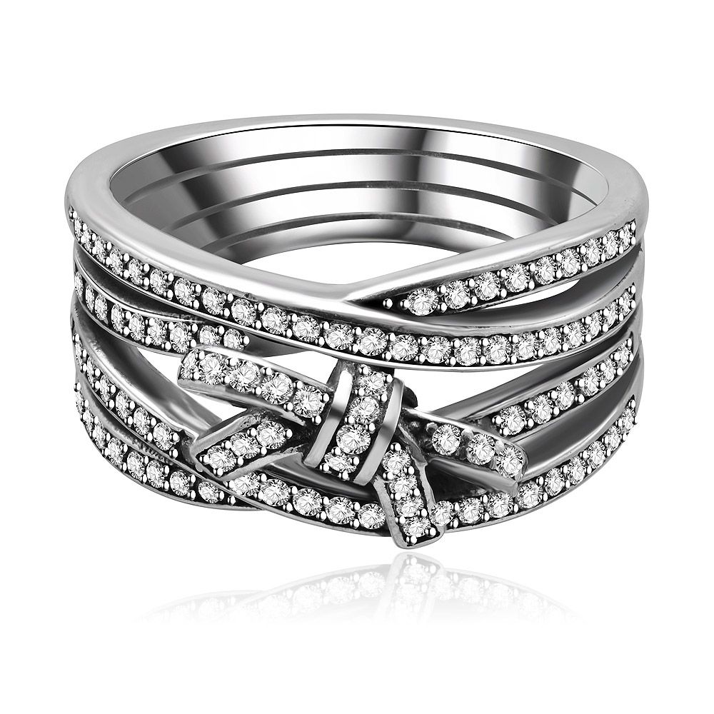 Detailed view of the 925 Sterling Silver Blossom Ring, showcasing its intricate floral design with sparkling cubic zirconia set in oxidized silver.