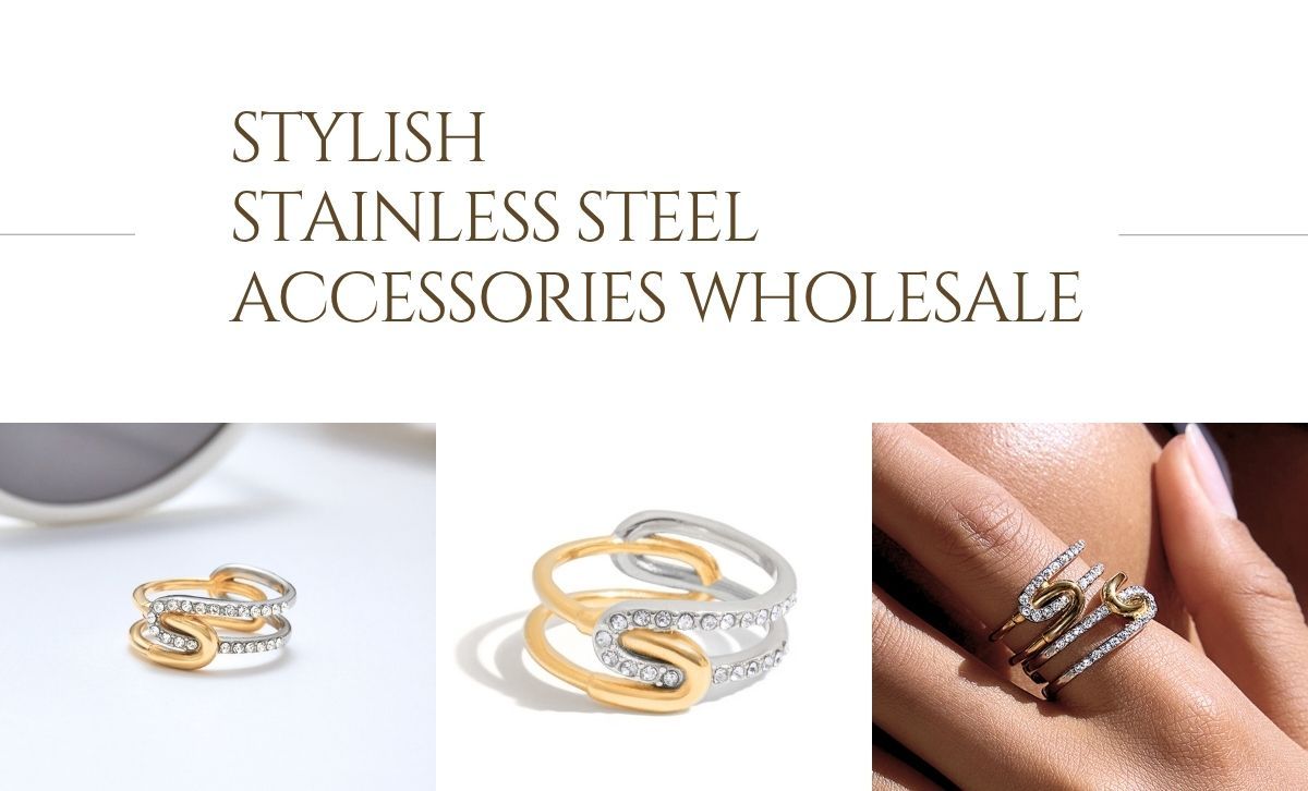 Ett set med tvåfärgade justerbara ringar i guld och silver, tillverkade av rostfritt stål som inte missfärgas med zirkonstenar, tillgängliga för grossist från JR Fashion Accessories.