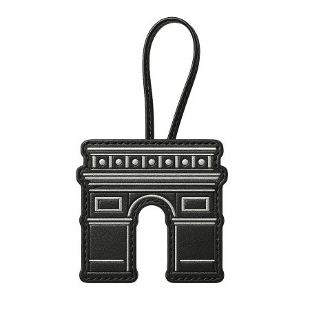 Intricately designed Arc de Triomphe leather keychain, a sophisticated Paris souvenir.