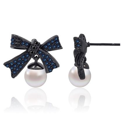 Side view of the Blue Bow Pearl Earring, detailing the post closure and the quality of the hematite plating.