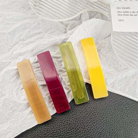 Solid Color Acetic Acid Acetate Rectangle Hair Barrette Clips (5 pcs) - A set of four solid color rectangle hair barrette clips in yellow, green, brown, and red, displayed neatly for product showcase.