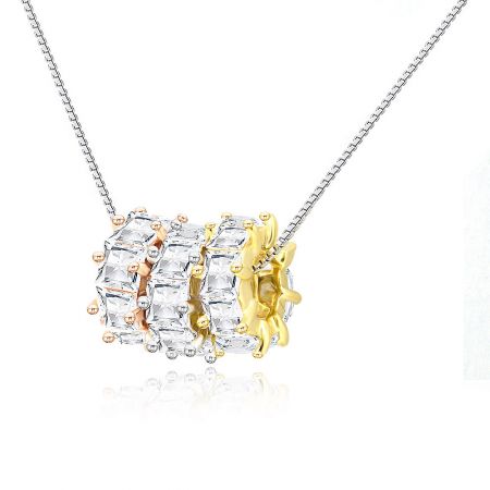 Full view of the 3pcs Zirconia Circles Necklace on a silver chain, showcasing its elegant design.