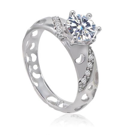 Close-up of the Timeless Ring Set's main ring, highlighting the central cubic zirconia on a heart-shaped band detail.