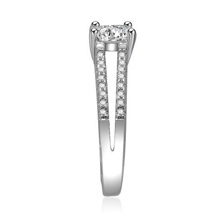 Top-down close-up of the brilliant princess-cut cubic zirconia stone, showcasing its facets and sparkle.