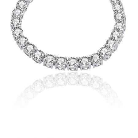 Detailed view of the Tennis Wrist Candy Bracelet's clasp and setting, highlighting the quality craftsmanship.