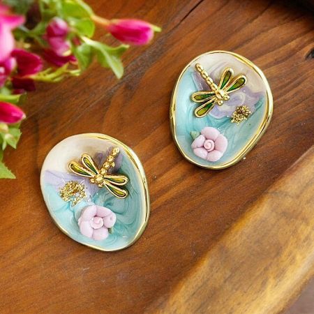 Full view of the dragonfly floral motif earrings, perfect for wholesale fashion accessory collections.
