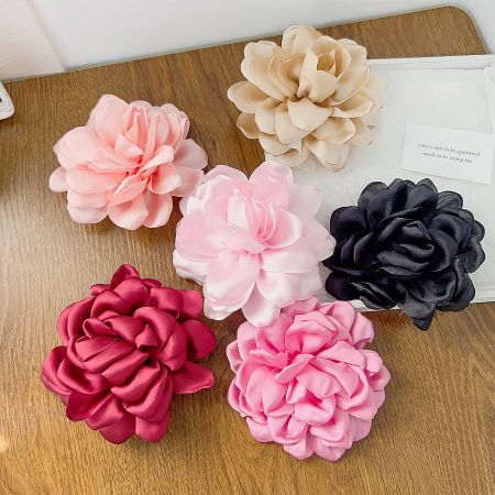Wholesale Big Rose Flower Side Hair Clips (Set of 5) - A vibrant collection of big rose flower side hair clips in multiple colors, including pink, red, and black, available for wholesale.