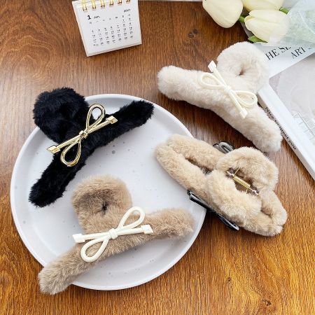 Women Winter Fluffy Plush Claw Hair Grip Clips (Set of 5) - A collection of women's winter fluffy plush claw hair clips in various colors including black, brown, and khaki.