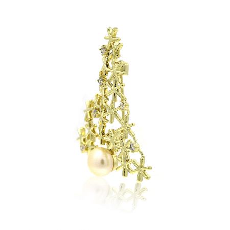 Gold Christmas Tree Brooch - A detailed front view of the Gold Christmas Tree Brooch, showcasing its intricate design with sparkling cubic zirconia and a prominent cream glass pearl.