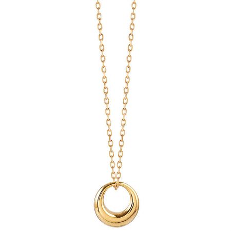 Close-up of the gold 925 silver circle pendant necklace.