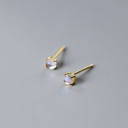 The gold-plated version of the 925 silver mini rainbow moonstone stud earrings.