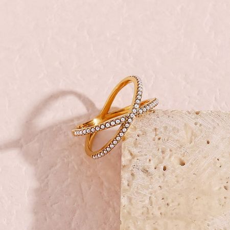 Another angle of the stylish stainless steel pearl cross ring.