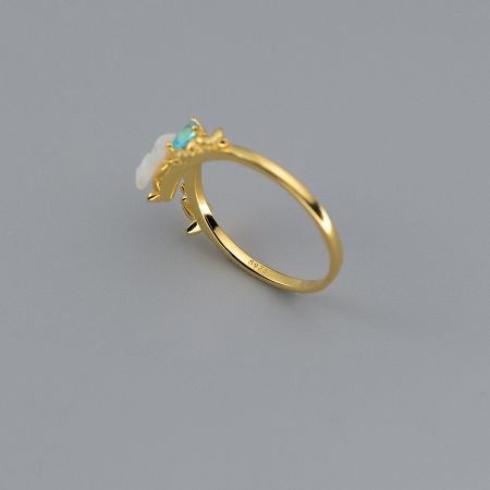 S925 gold ring adorned with delicate white and blue stones, part of a 5-piece set.