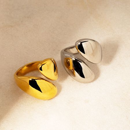 Stainless Steel Bold Polish Asymmetric Design Open Statement Rings - Set of 5 - A set of modern, minimalist statement rings in polished gold and silver stainless steel, featuring a bold asymmetric design.