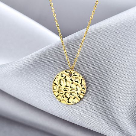 925 Sterling Silver Geometric Hammered Texture Coin Disc Necklace Set of 5 - A close-up of a 925 sterling silver necklace, plated in gold, featuring a geometric coin disc pendant with a distinctive hammered texture.