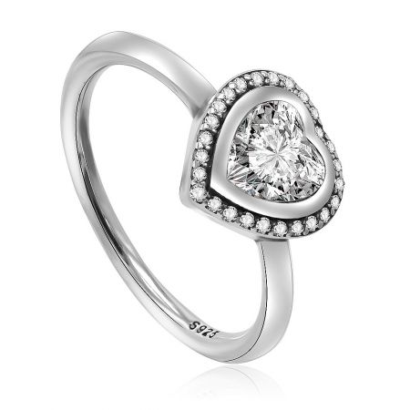 A detailed side angle of the Sparkling Love 925 Sterling Silver CZ Heart Ring, highlighting its craftsmanship and the sparkle of the cubic zirconia stones.