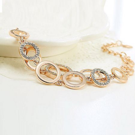 The Endless Link Bracelet shown from another angle, highlighting the shimmer of the white crystals.