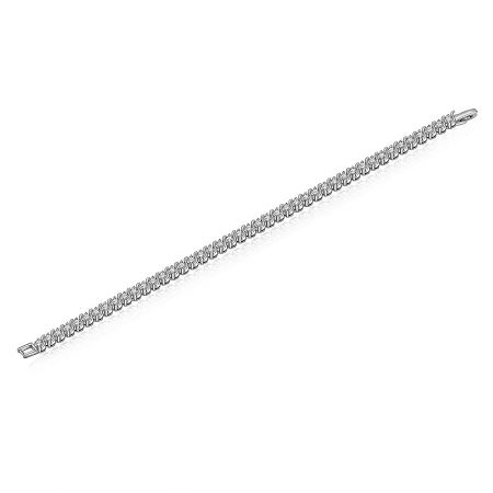 View of the Tennis Round Bracelet's secure fold-over clasp and interlocking links.