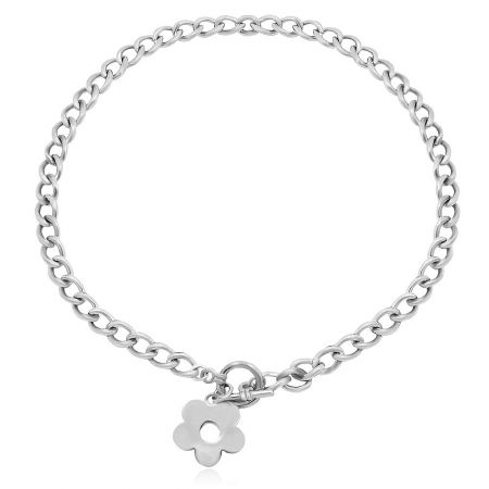 Detailed view of the daisy charm and toggle clasp of the choker necklace.