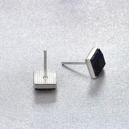 Detailed view of the earring's 925 sterling silver post and backing.