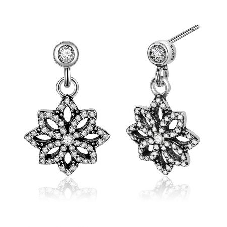 Close-up shot of the Silver Graphic Flower Earring showcasing the S925 sterling silver stamp and the polished finish of the floral design with clear gemstones.