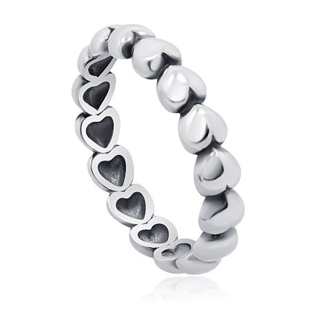 Side view of the silver heart link ring, detailing the connected solid and hollow heart shapes.