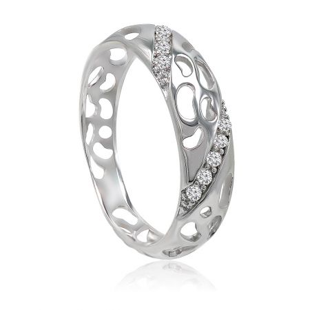 Detailed view of the Timeless Ring Set's openwork design with embedded cubic zirconia.
