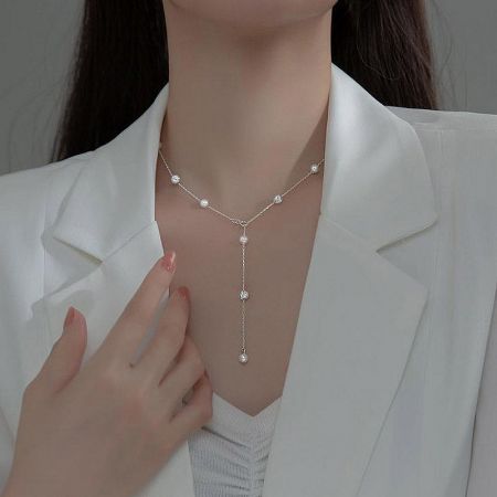 Studio product shot of the sterling silver pearl necklace.