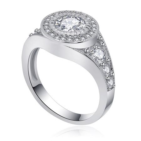 Detailed side view of the White Gold Cubic Zirconia Ring, highlighting the large central stone and surrounding smaller diamonds.