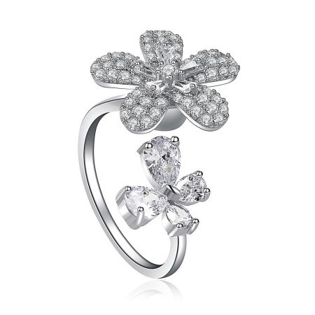 Top view of the Butterfly and Daisy ring showing the two floral decorations.