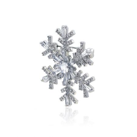 Close-up of the snowflake brooch showcasing the detailed arrangement of AAA-grade cubic zirconia stones.