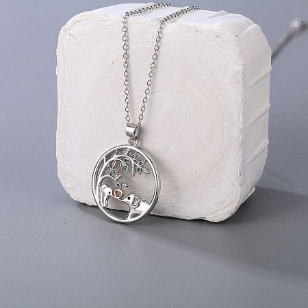 925 Sterling Silver Elephant Mother Daughter Necklace Set (Set of 5) - A beautiful 925 sterling silver necklace set featuring elephant pendants, symbolizing the mother-daughter bond.