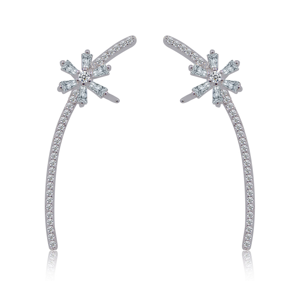A pair of Chic Shinning Bar Earrings made from rhodium-plated brass, featuring a modern linear design with sparkling white cubic zirconia stones.
