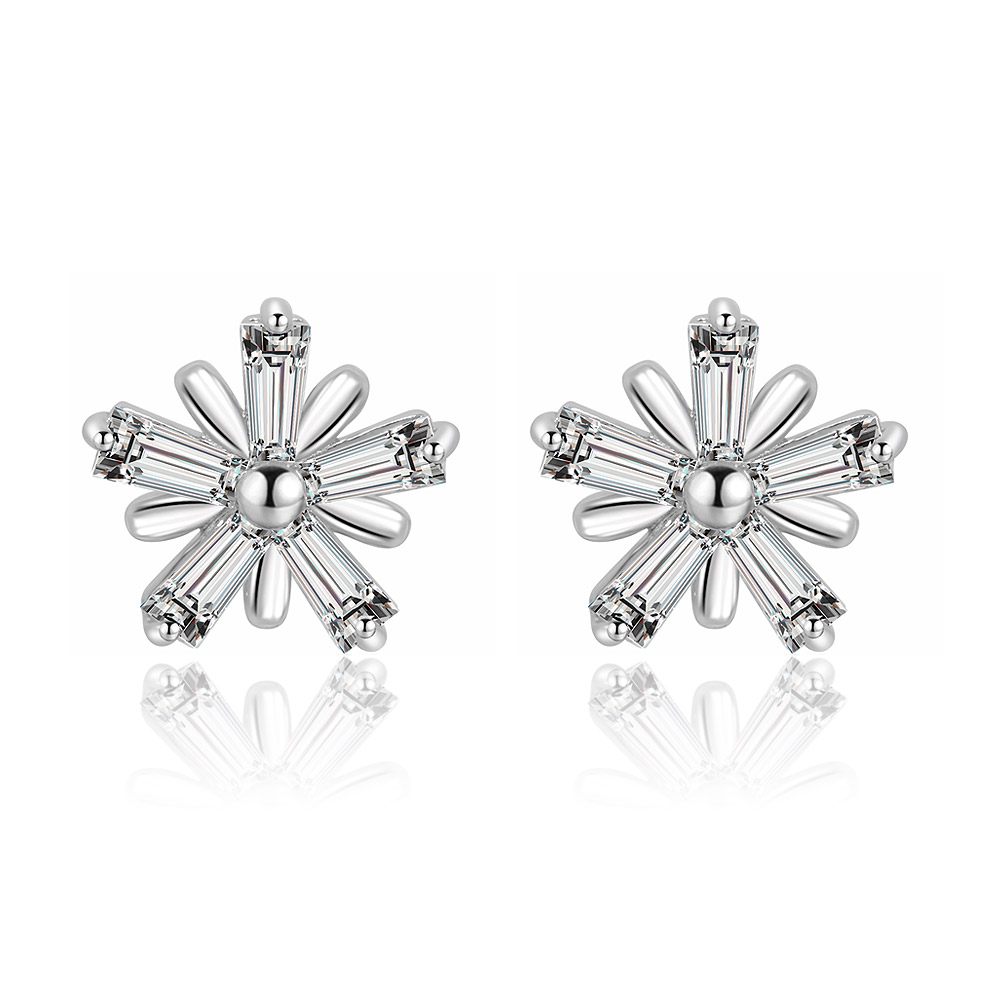 Zirconia Snow Star Earring featuring a floral snowflake design with clear cubic zirconia gemstones on a rhodium-plated brass base.