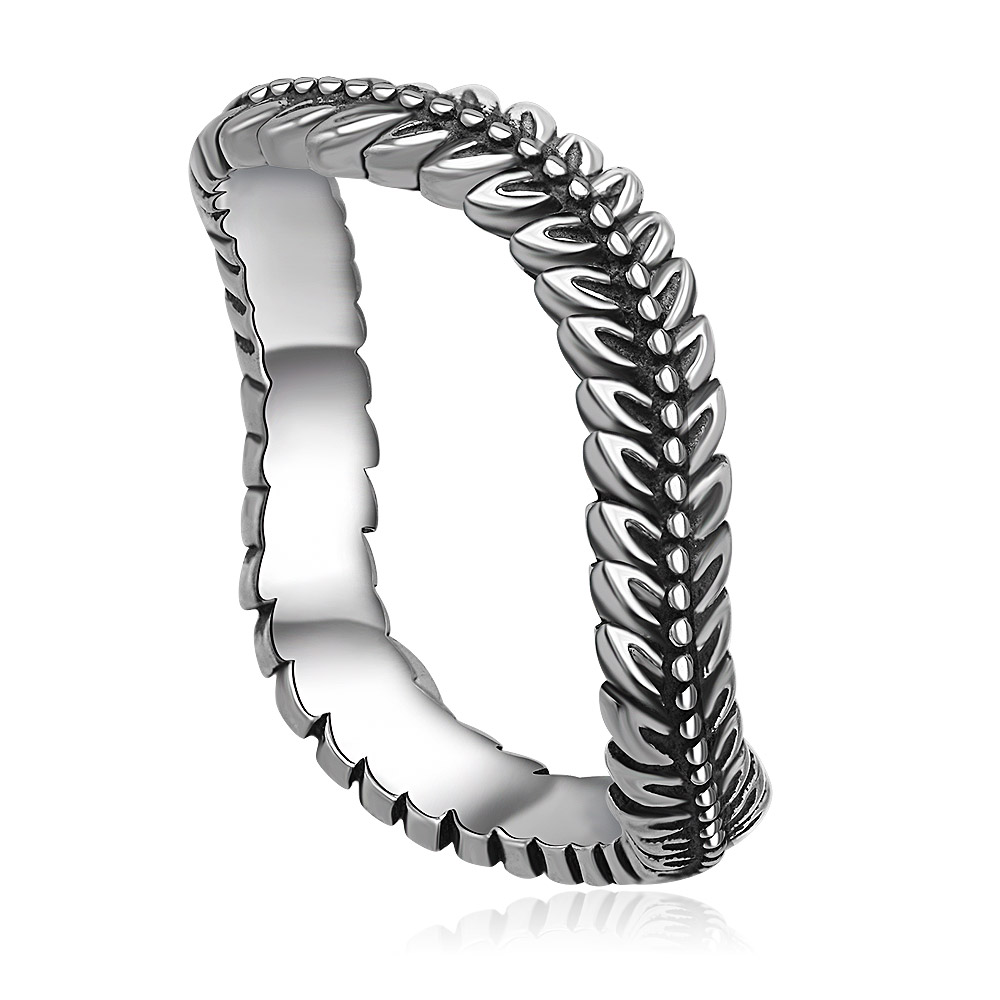 A detailed studio shot of the Silver Plated Wavy Leaf Ring, highlighting its intricate, nature-inspired leaf pattern and polished 925 sterling silver finish.