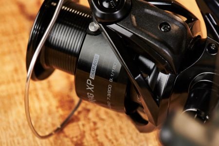Carrete de Spinning Okuma Dyna Drag XP Baitfeeder