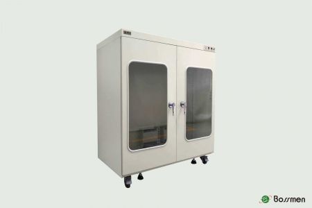 BM1193 Dual-Door Dual-host Dry Cabinet features a microcomputer control system.