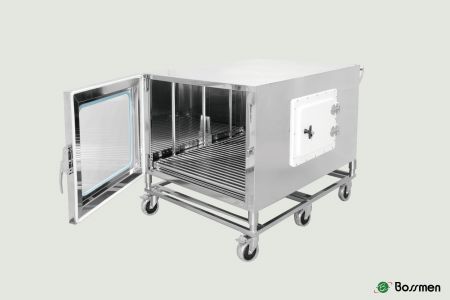 氣密避震台車配備防滑避震橡膠腳墊，能有效減少震動，防止台車滑動，提高使用時的穩定性，特別適合在需要高穩定性的工作環境中使用。