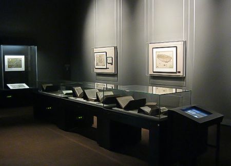 Artsave kuratierte eine Ausstellung, die die jahrhundertelange Geschichte der Huwei-Zuckerfabrik in der Gemeinde Huwei zeigt.