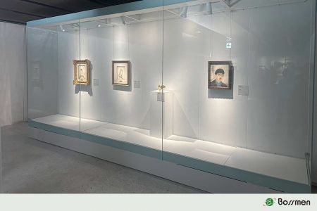 Case 3: Taiwan History Museum Display Area.