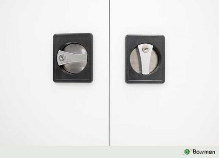 案例四，FB-O-001偶戲櫃外部圖。