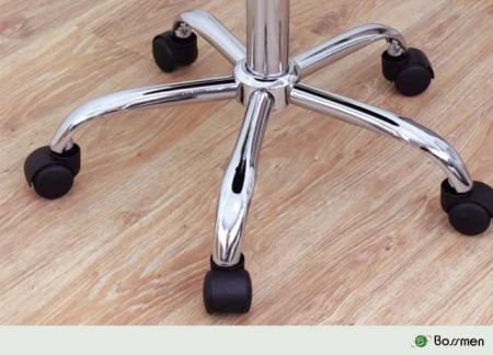 TC-001，轮椅细节。