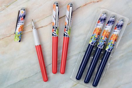 夏威夷風圖案經典金屬筆夾鋼珠筆。